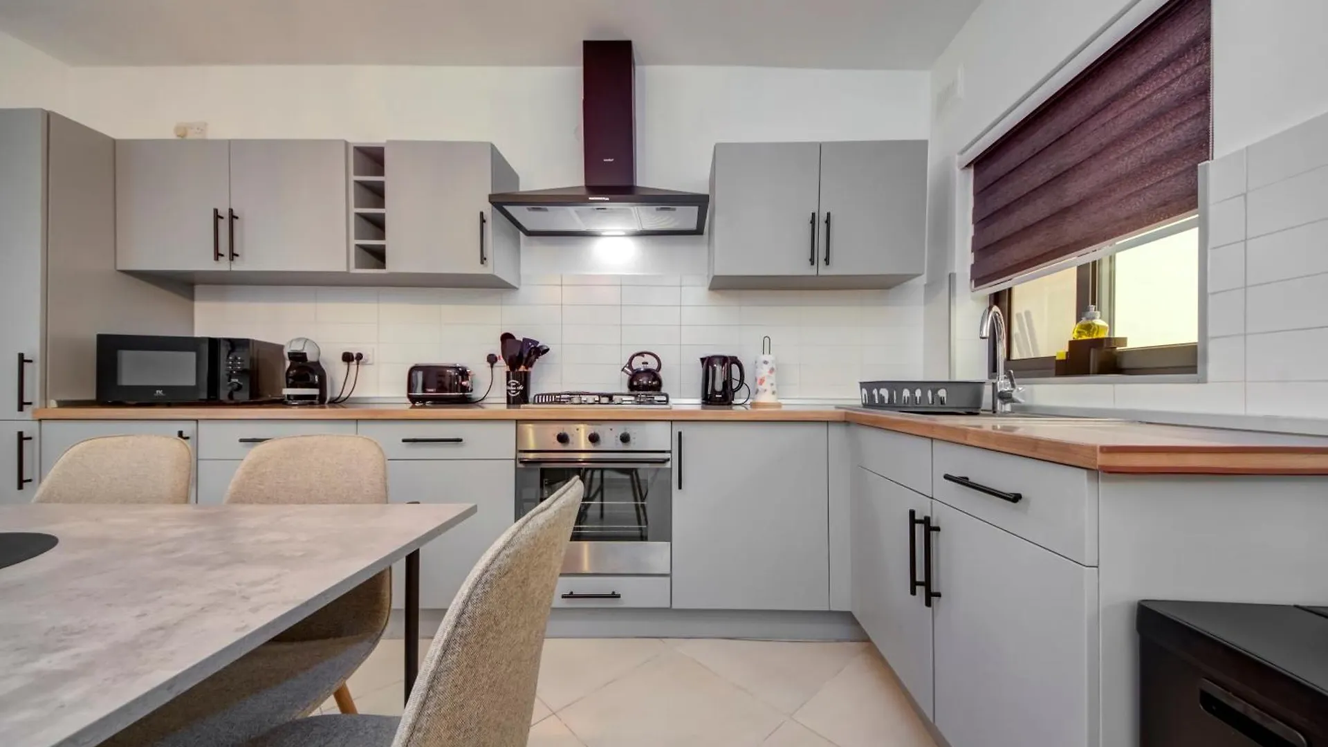 Stylish 3Br Home With Spacious Terrace In Luqa By 360 Estates